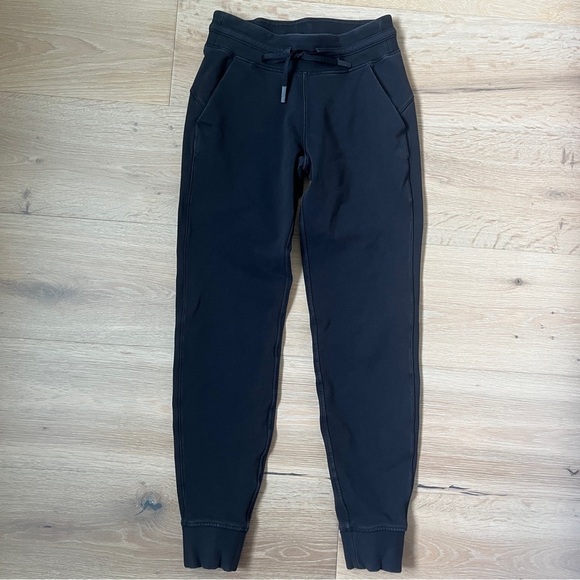 Lululemon Ready To Fleece Jogger Pants Sz 4 Black Pima Cotton Drawstring *N17 - Picture 2 of 7